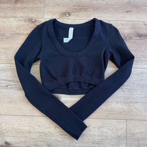 alo serene long sleeve black